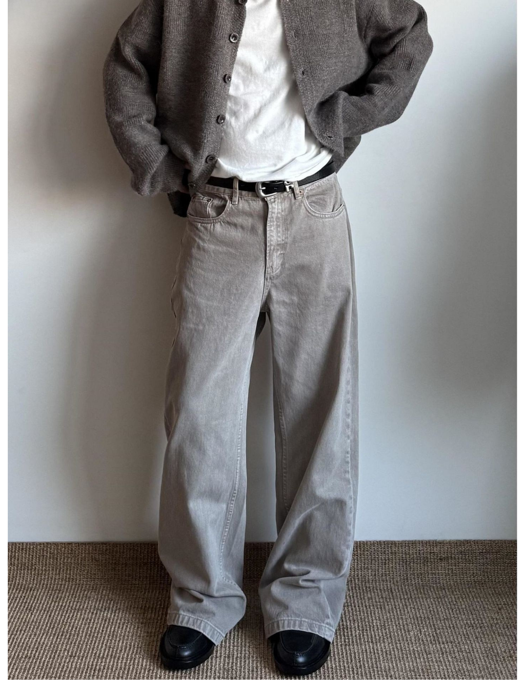 Streetwear Light grey washed straight-leg flared jeans
