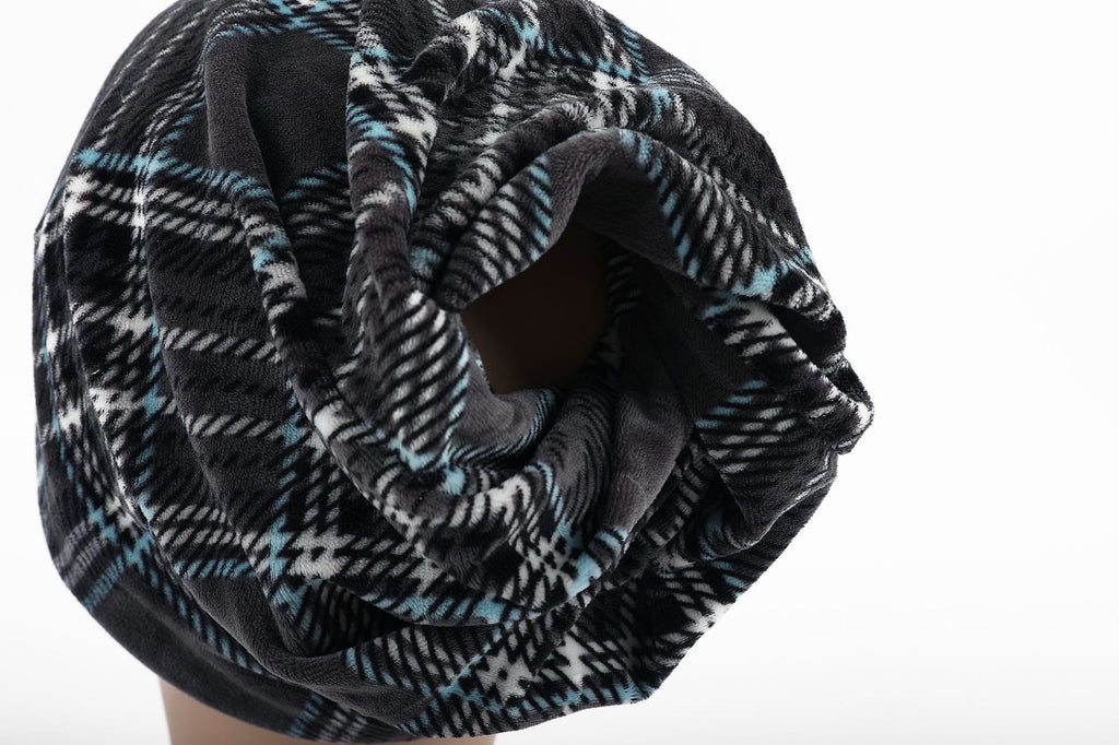 American pullover knitted hat multi-color plaid velvet beanie